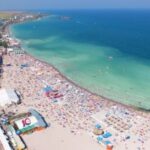 Un nou ansamblu imobiliar prinde contur în Costinești: SC Sea View Construct SRL construiește încă un bloc de 4 etaje în stațiune