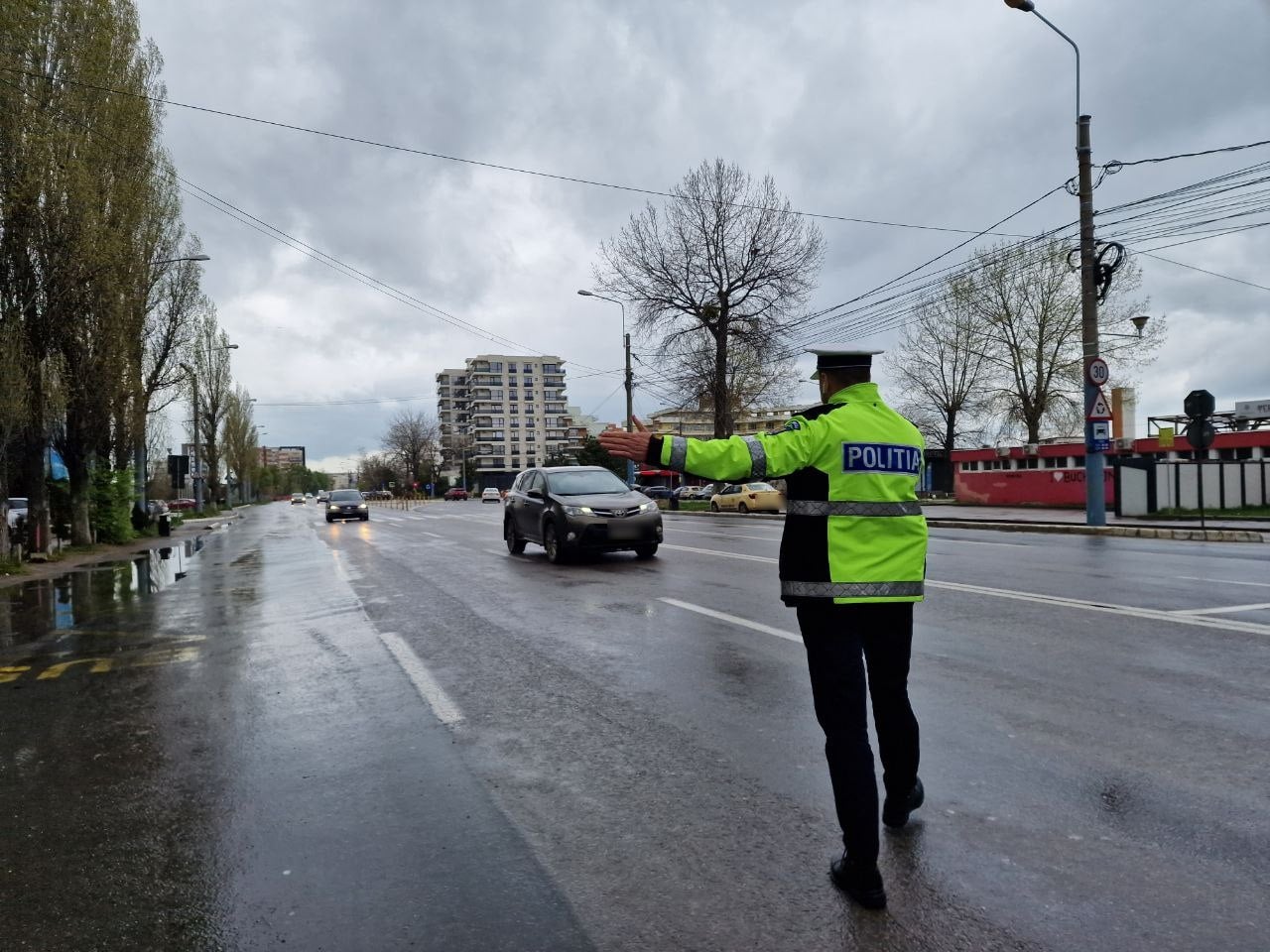 Șofer din Constanța, prins fără carnet pe strada Viorelelor: A fost razie generală a polițiștilor din transporturi