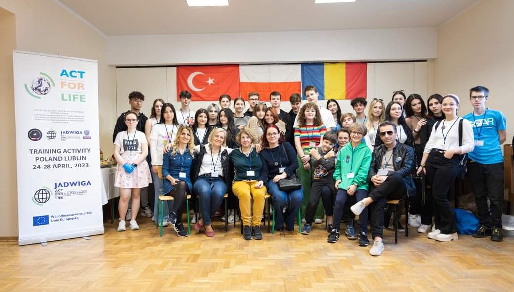 (FOTO) Proiect Erasmus: Experiențe inedite în Polonia pentru elevii Liceului Tehnologic “Lazar Edeleanu” din Năvodari