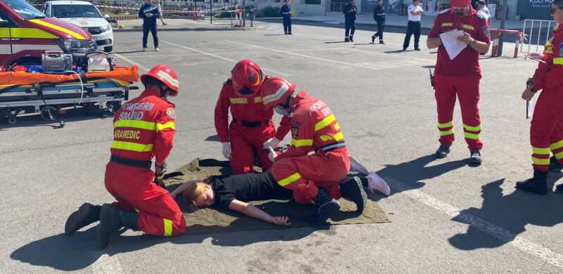 (FOTO) Pompierii constănțeni, în topul celor mai profesioniști angajați: S-au clasat pe primele locuri la o competiție de descarcerare