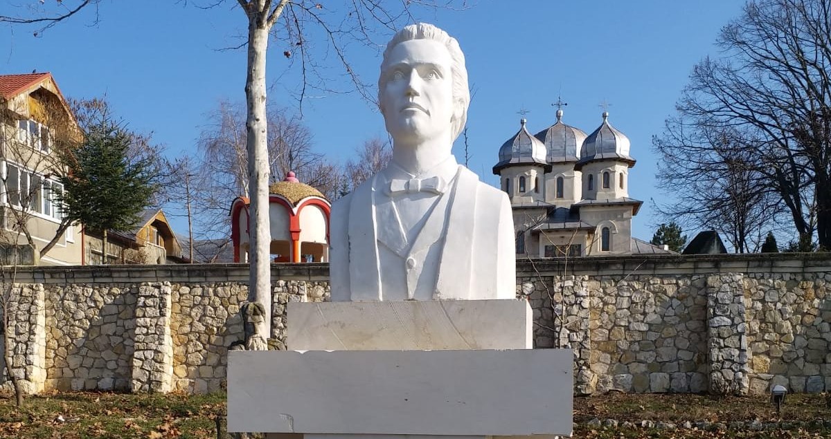 Poetul Mihai Eminescu va fi omagiat la Constanța, la 134 de ani de la moartea sa