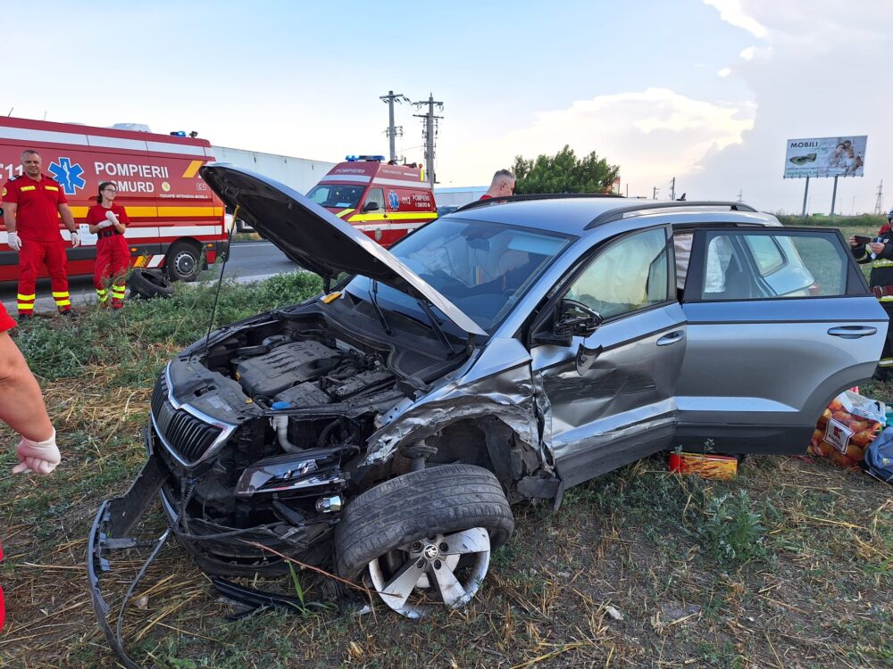 (FOTO) Accident TERIBIL la ieșire din Lumina, spre Năvodari: Mai multe persoane sunt rănite