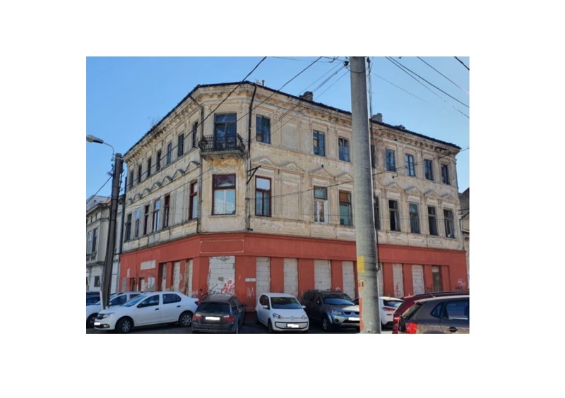 (FOTO) Reabilitarea clădirii de pe strada Mercur 10, aproape de start. Imobilul aparține Administrației Fondului Imobiliar SRL
