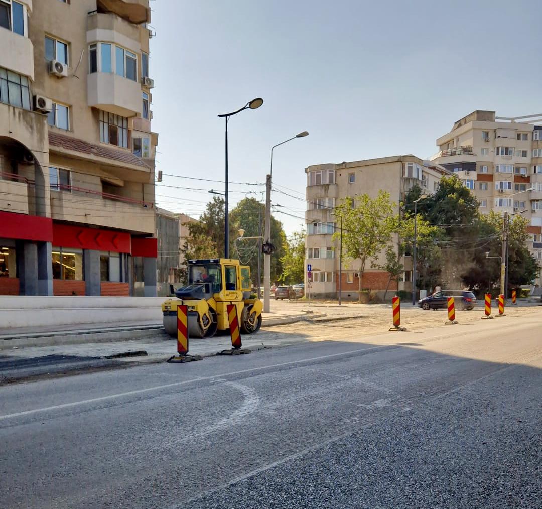 Se asfaltează intersecția bulevardului Alexandru Lăpușneanu cu strada Nicolae Iorga