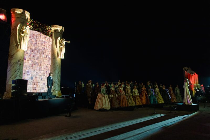 Mâine dimineață, eveniment UNIC la Constanța: Recital la răsărit de soare, susținut de Corul Madrigal și Marius Manole