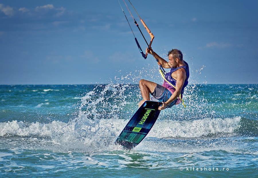 (VIDEO) WeGO Kite Spot și Porsche aduc în Constanța un spectacol nautic