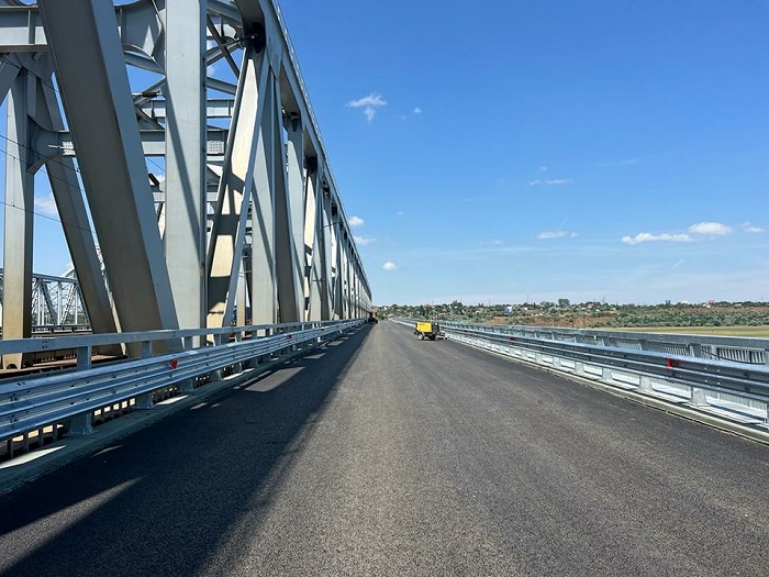 ATENȚIE, șoferi! Traficul va fi restricționat pe A2 București - Constanța, pentru continuarea lucrărilor de reabilitare a Podului peste brațul Borcea
