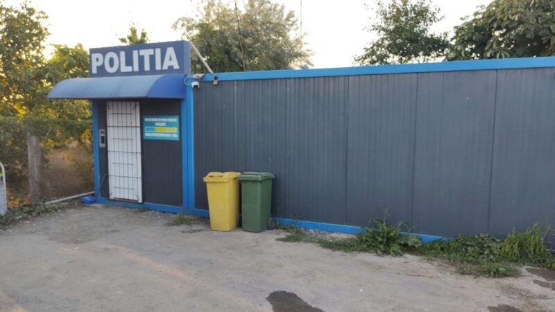 Poliția 2 Mai container