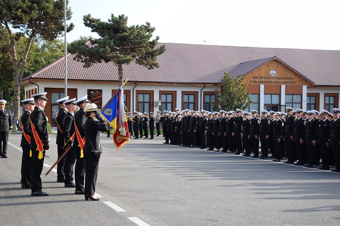 (FOTO) Festivitatea de deschidere a anului universitar la Academia Navală „Mircea cel Bătrân”: Aproximativ 1.600 de studenți, înscriși la programele de licență