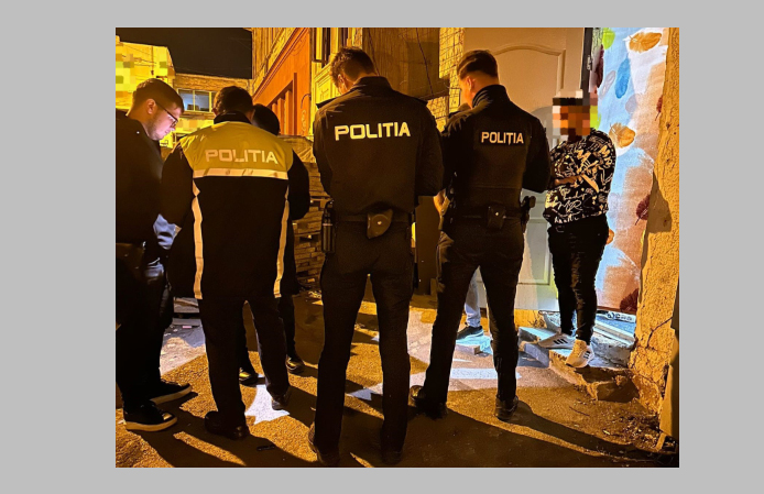 Razie la sălile de păcănele din Constanța: Polițiștii au găsit o tânără dată dispărută de familie