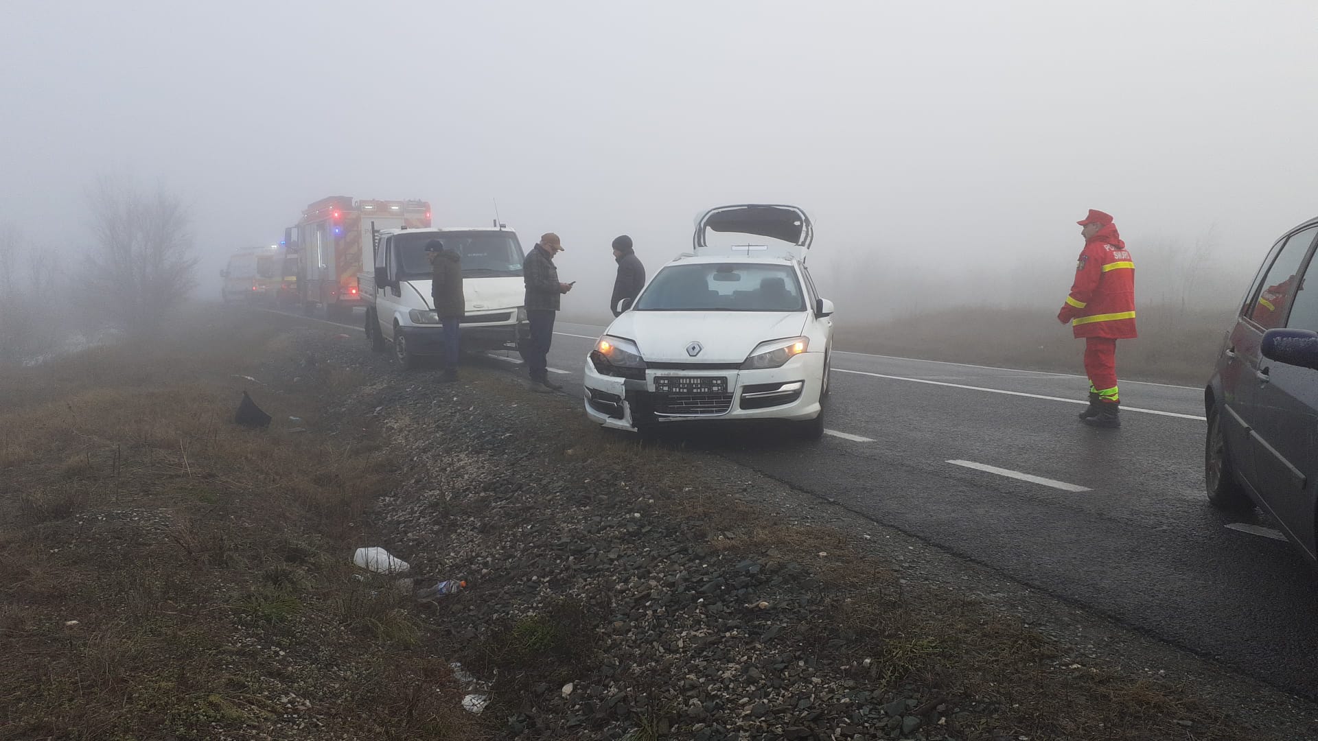 Accident cu mai multe mașini și un autocamion pe DN 22, în zona Mihai Viteazu