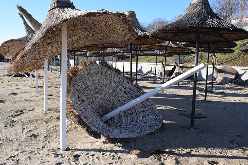 Plaja Mangalia, după furtună