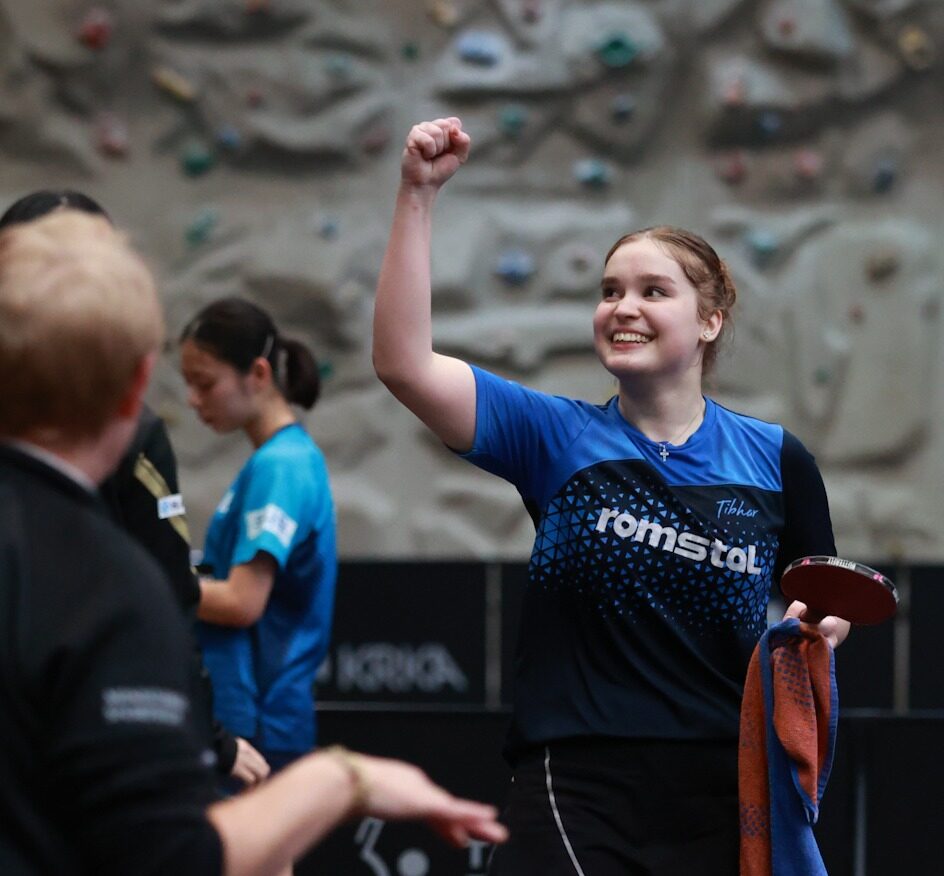 Performanță uluitoare: Constănțeanca Elena Zaharia (CSM Constanța) joacă astăzi FINALA Campionatului Mondial de Juniori la Tenis de Masă