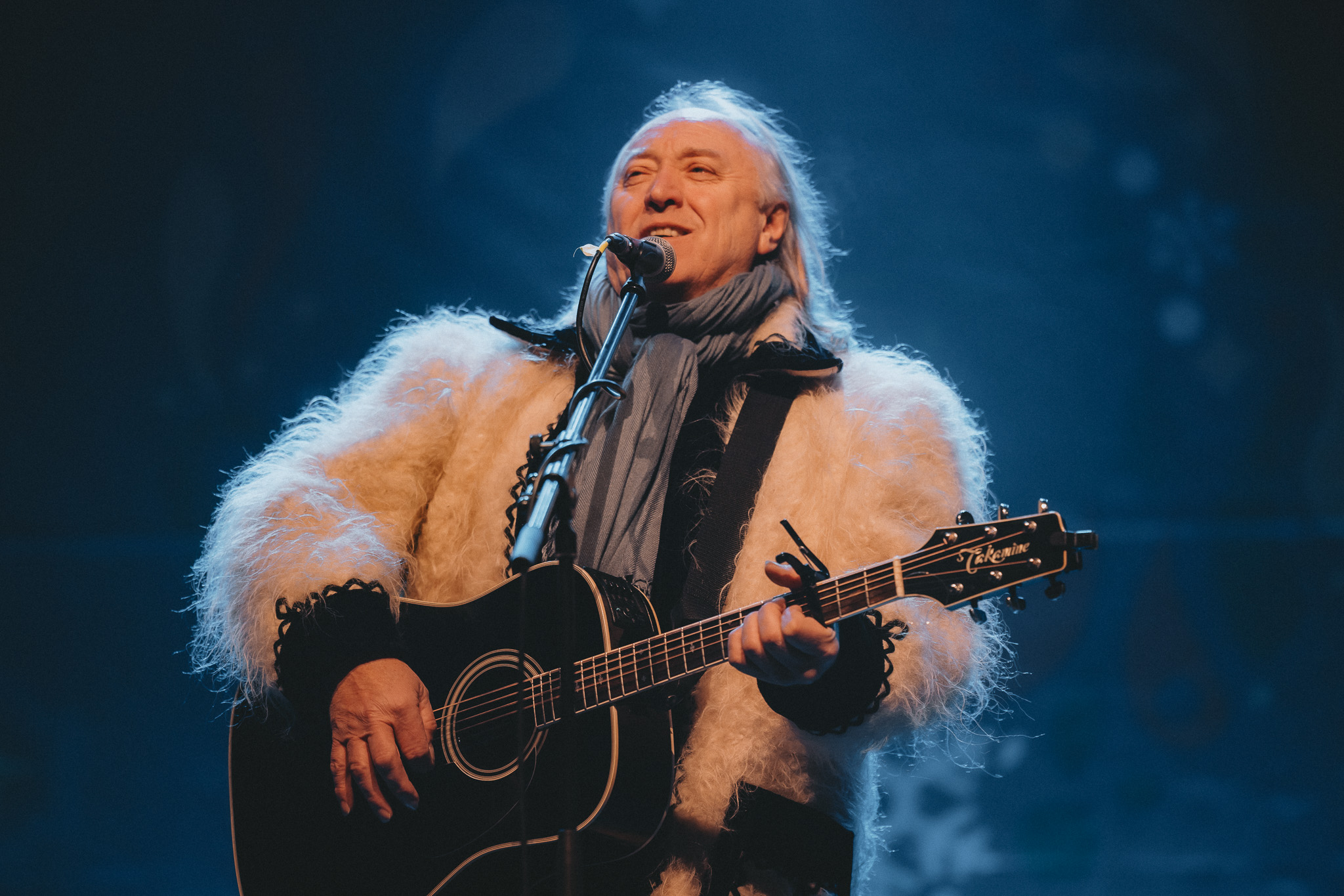 Câți bani câștigă Ștefan Hrușcă, în decembrie, din concertele de Crăciun
