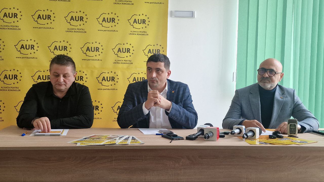 George Simion, prezent astăzi la Constanța, se întâlnește cu transportatorii și fermierii care protestează