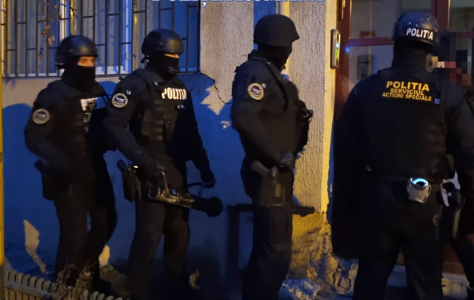 (FOTO/VIDEO) Percheziții în Constanța și Poarta Albă, într-un dosar de furt calificat. Un bărbat ar fi spart șase locuințe