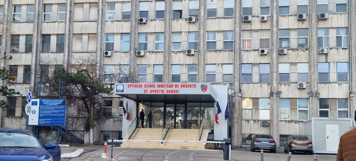 Salarii mici sau nepăsare cruntă?! Ce venituri fabuloase au medicii din Spitalul Județean Constanța care refuză efectuarea gărzilor