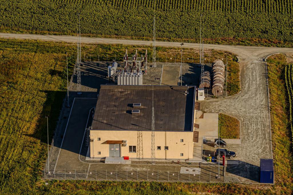 Câți bani încasează "regele eolienelor" pentru mentenanța instalațiilor de la Sucursala Wind Constanța a companiei Hidroelectrica