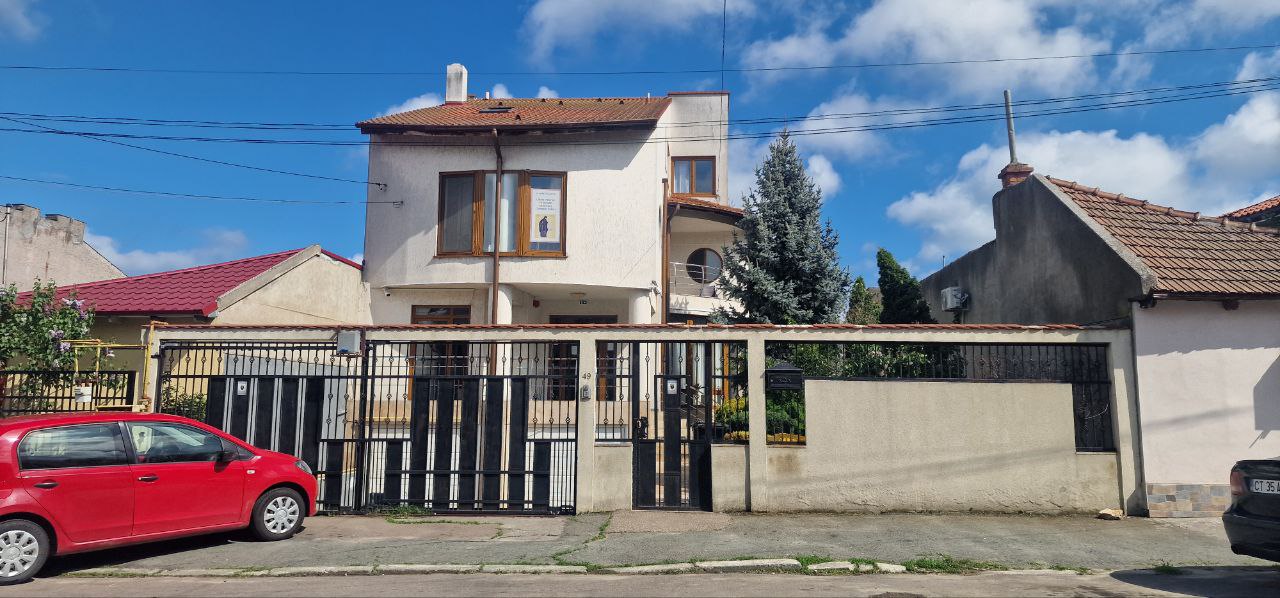 Este OFICIAL: A fost retrasă licența de funcționare a azilului Cuviosul Ioan din Constanța unde au fost găsiți bătrâni găzduiți în subsol