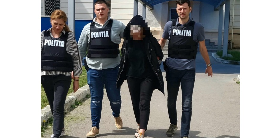 Femeia care a țepuit cinci oameni și le-a luat bani pentru achiziția unor apartamente din Constanța și Techirghiol a fost ARESTATĂ