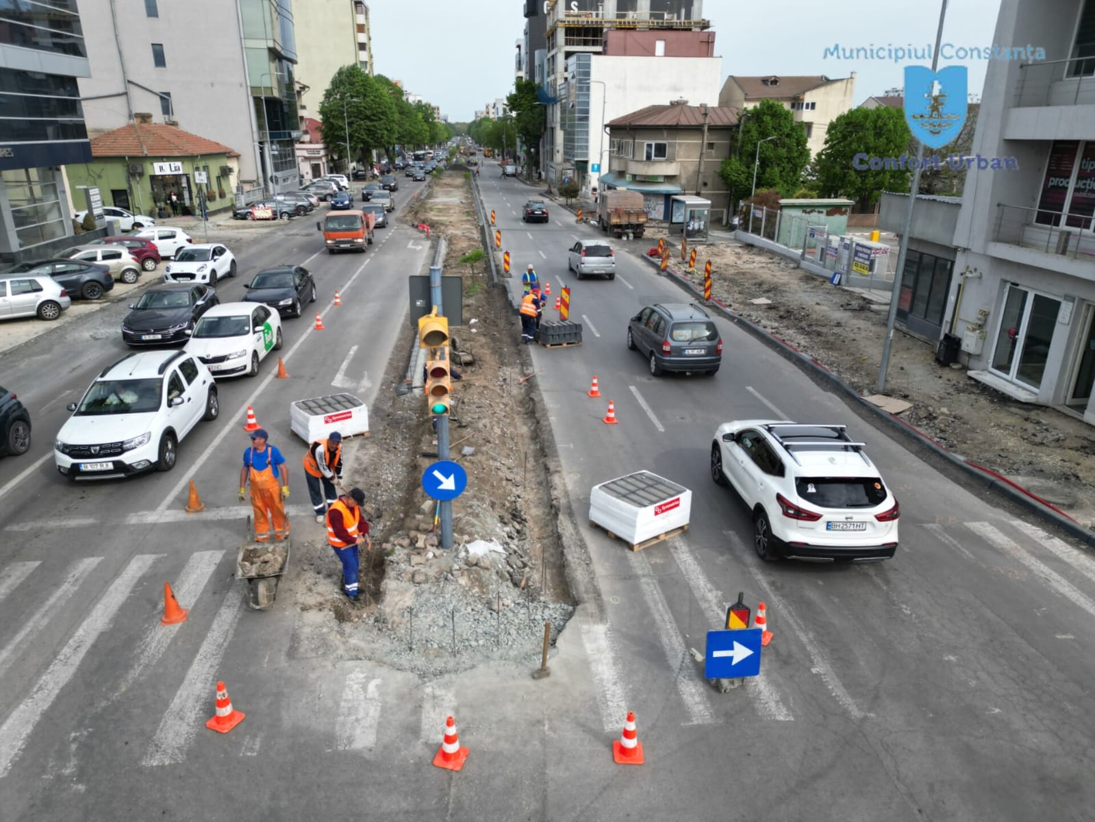 Restricții totale de trafic rutier: Se asfaltează bulevardul Mamaia!