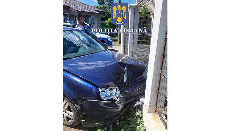 Techirghiol: Beat turtă, un șofer a intrat cu mașina într-un gard. Avea o alcoolemie URIAȘĂ