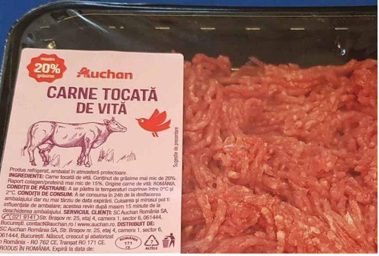 ATENȚIE, constănțeni! Auchan retrage un sortiment de carne tocată de la raft. Vezi în ce magazine a fost comercializat produsul