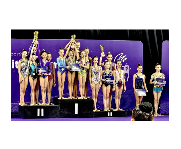 FOTO Fetele de aur de la CS Victoria Cumpăna au câștigat 13 medalii la Campionatul Național de Gimnastică Ritmică Junioare II și III