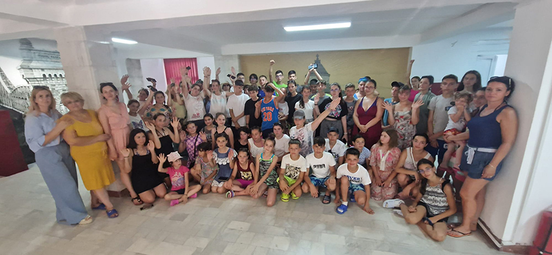 FOTO La Cumpăna continuă programul Tabere de vară pentru elevii cu rezultate deosebite: Iată unde își petrec vacanța micuții din comună