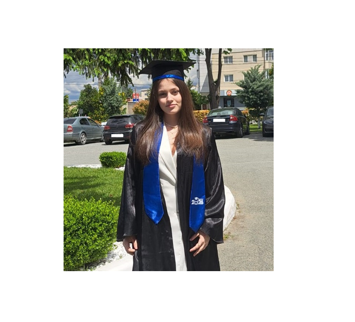 Daria Zugravu din Mihail Kogălniceanu, rezultate excepţionale la Evaluare Națională. A obţinut cea mai mare medie din mediul rural