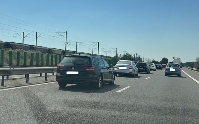 Atenție, șoferi! Aglomerație mare pe Autostrada A2 și A4!
