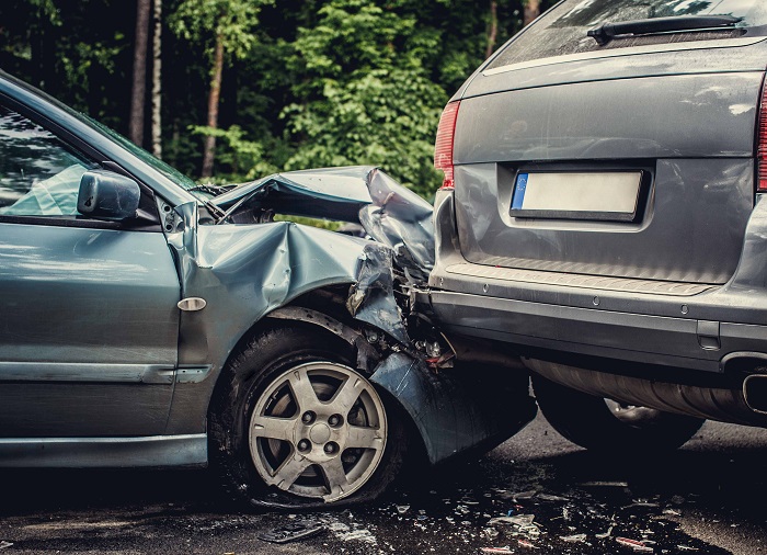 Accident rutier, în stațiunea Mamaia: Unul dintre șoferii implicați ar fi fost drogat