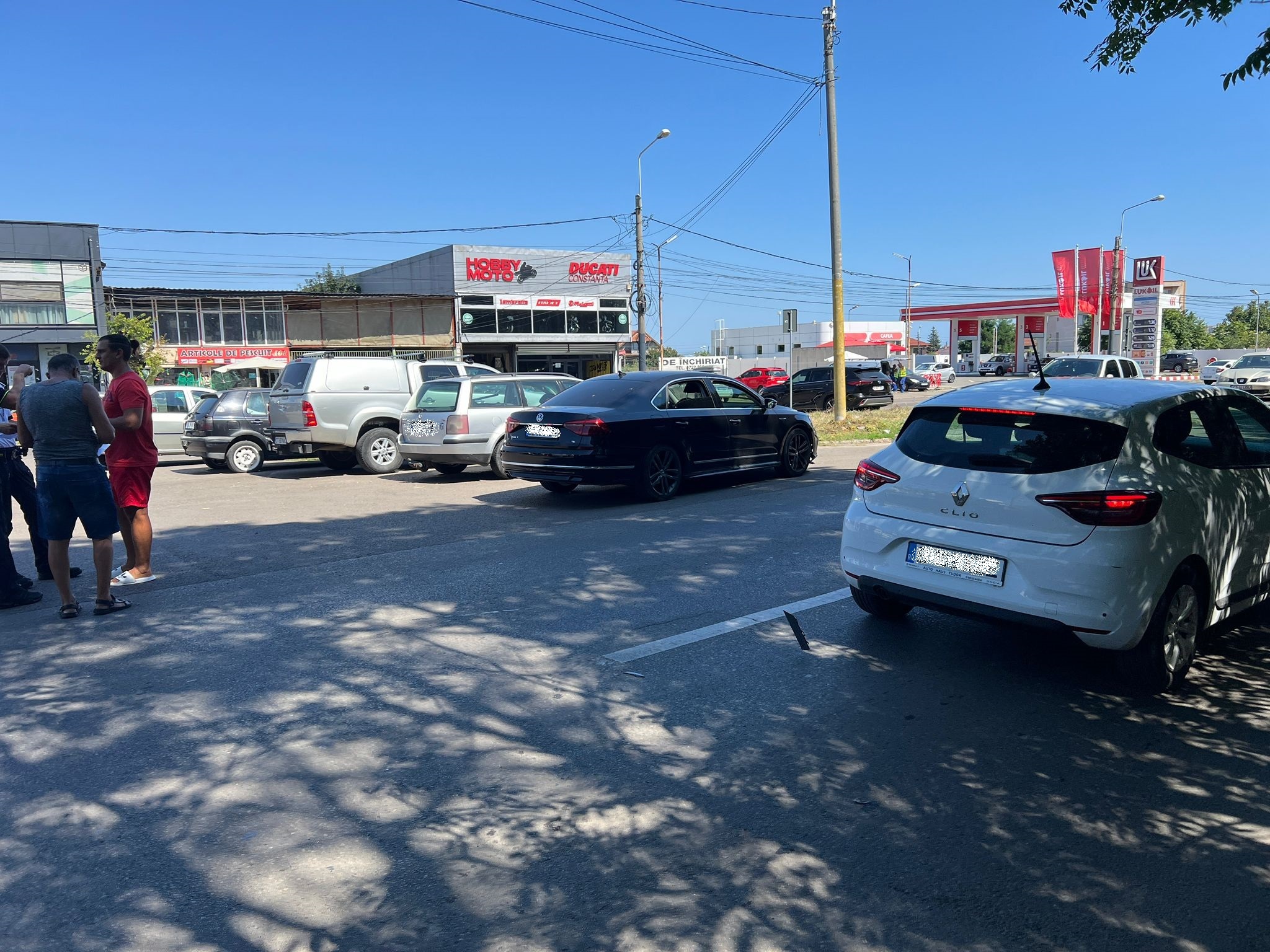 FOTO Accident rutier pe strada I.L. Caragiale. O victimă a ajuns la spital