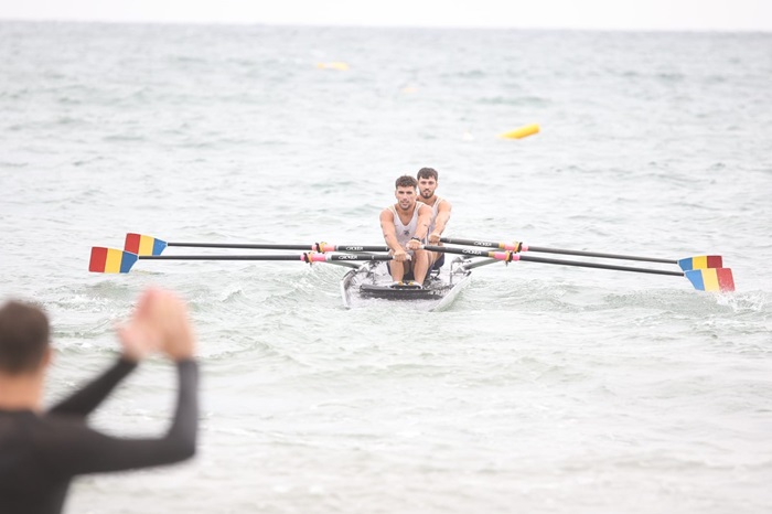Cristian Ovidiu Badea și Dragoș Valentin Peia, sportivii de la CSM Constanța sunt vicecampioni naționali la Canotaj pe Mare