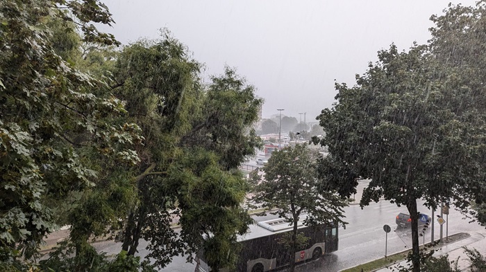 Constanța, sub avertizare meteo Cod galben: Se așteaptă rafale de până la 65km la oră! Vezi aici numerele pentru urgențe