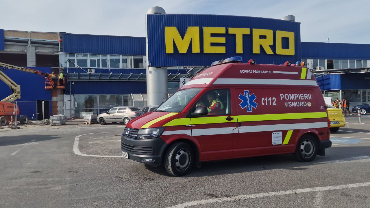 Cum spun polițiștii că a avut loc BĂTAIA de pe șantierul de la Metro: Un muncitor a fost rănit cu o lopată