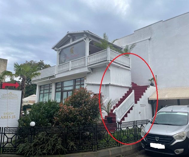 Constanța: Bărbatul căzut de la etajul 1 după ce balustrada restaurantului Ares s-a rupt a fost din nou operat. Starea acestuia este în continuare gravă