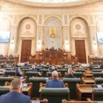 Cine sunt miniștrii propuși de Adrian Veștea. Acesta depune azi, la Parlament, programul de guvernare şi lista acestora