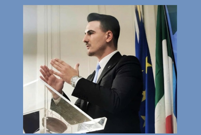 Claudiu Stănășel, român stabilit în Italia, vicepreședintele Consiliului Local din Prato: Decizia CCR este un abuz clar de putere