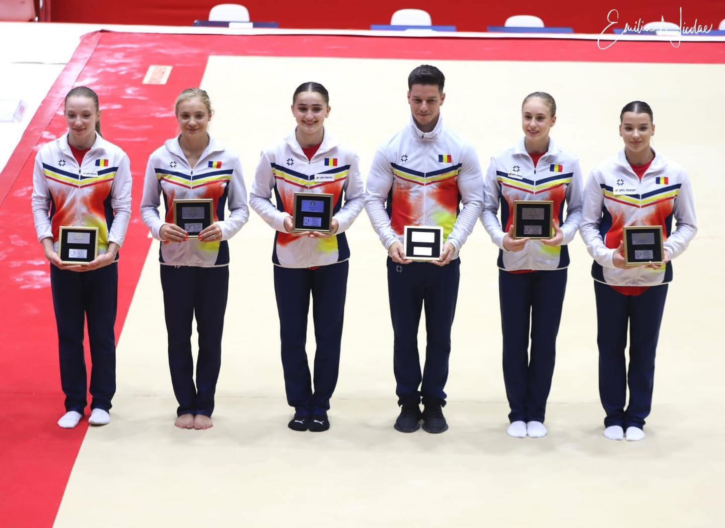 Federația Română de Gimnastică caută o firmă din Constanța care să asigure mesele pentru Lotul Național de Gimnastică Artistică Feminină Senioare