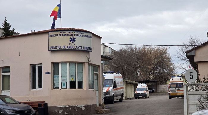 Serviciul de Ambulanţă Judeţean ANGAJEAZĂ șoferi și muncitor necalificat: Posturi vacante la Constanța, Eforie Sud, Hârșova, Medgidia și Ovidiu
