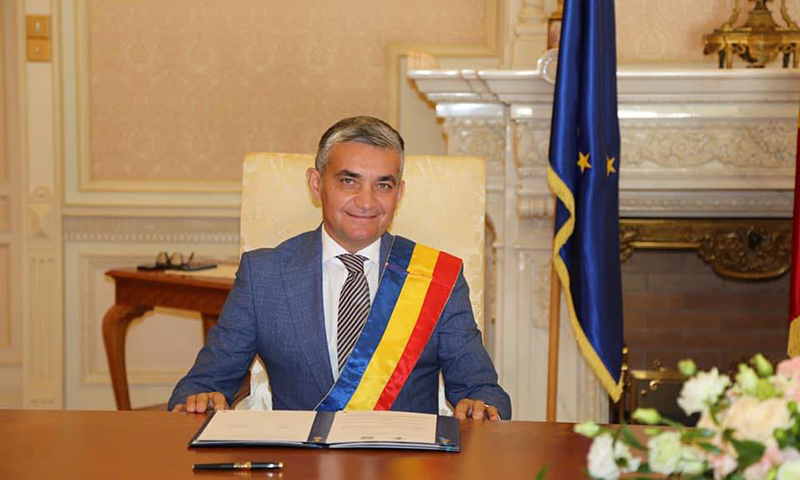 Primele declarații ale primarului Vlad Oprea după acuzele că ar fi luat șpagă: Un grup de interese vrea să pună mâna pe Sinaia