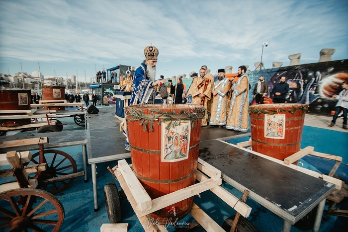 Vezi aici programul praznicului Botezului Domnului în Arhiepiscopia Tomisului. IPS Teodosie va oficia slujbele la Constanța, Hârșova și Ovidiu
