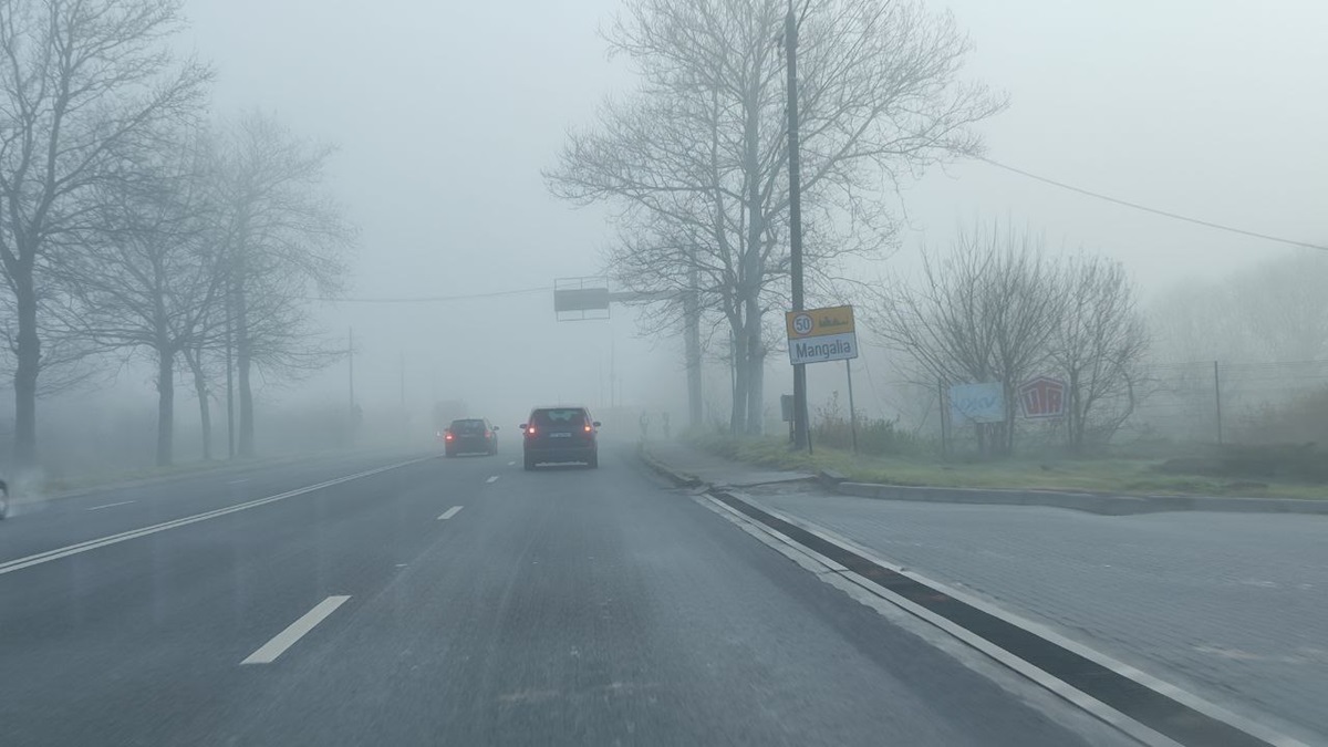 ALERTĂ Cod galben de ceață în Constanța și Tulcea. Vizibilitatea este redusă