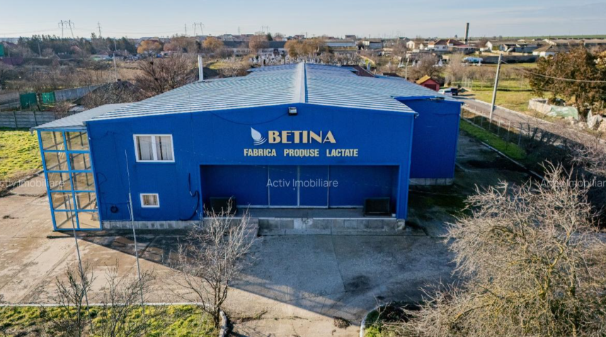 Se vinde hala industrială din Poiana, fosta fabrică de lactate. Și ANAF a scos în trecut proprietatea la licitație pentru recuperarea datoriilor