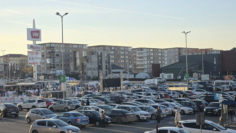 Trafic infernal în zona VIVO! Constanța și a Centrului comercial TOM. Autobuzele CT BUS vor opri în stația de pe bulevardul Aurel Vlaicu