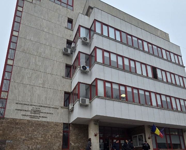 De la 1 ianuarie 2026, platforma REVISAL nu va mai fi operațională! Angajatorii sunt invitați să finalizeze înrolarea în REGES Online până la sfârșitul acestui an