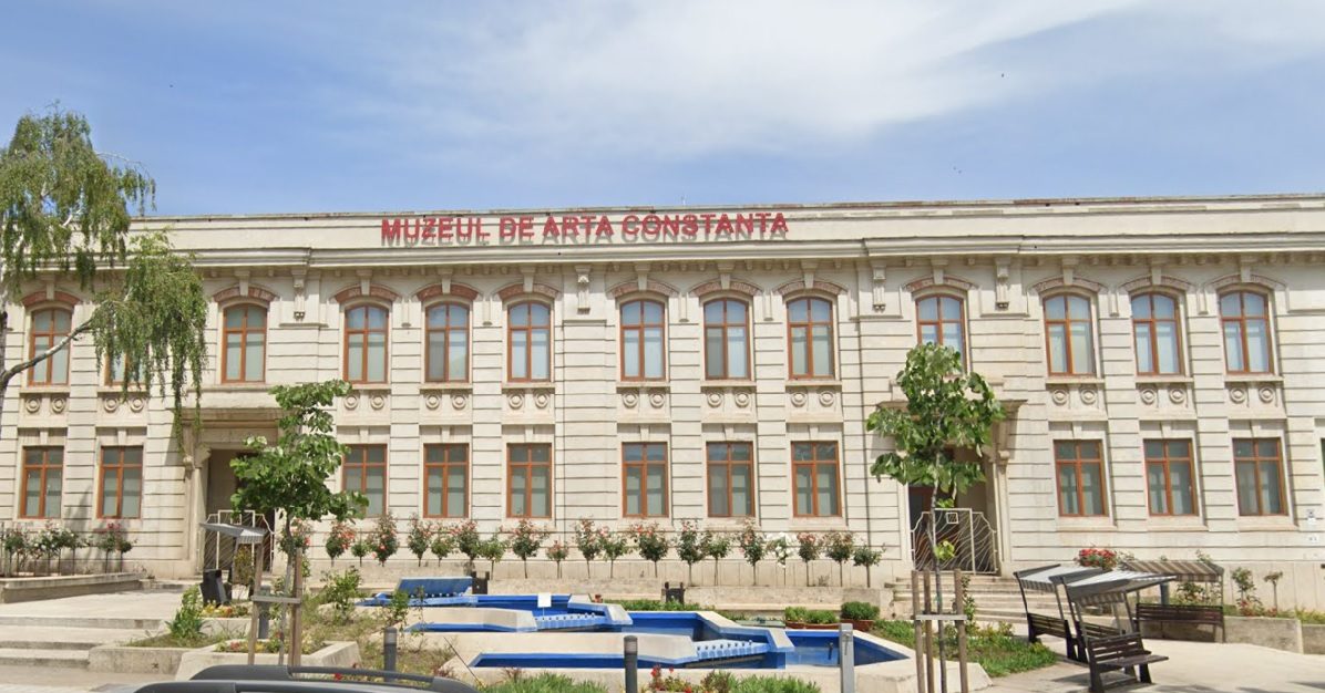 Recital de contrabas al elevilor de la Colegiul Național de Arte Regina Maria, la Muzeul de Artă Constanța, pe 24 mai. Intrarea este liberă