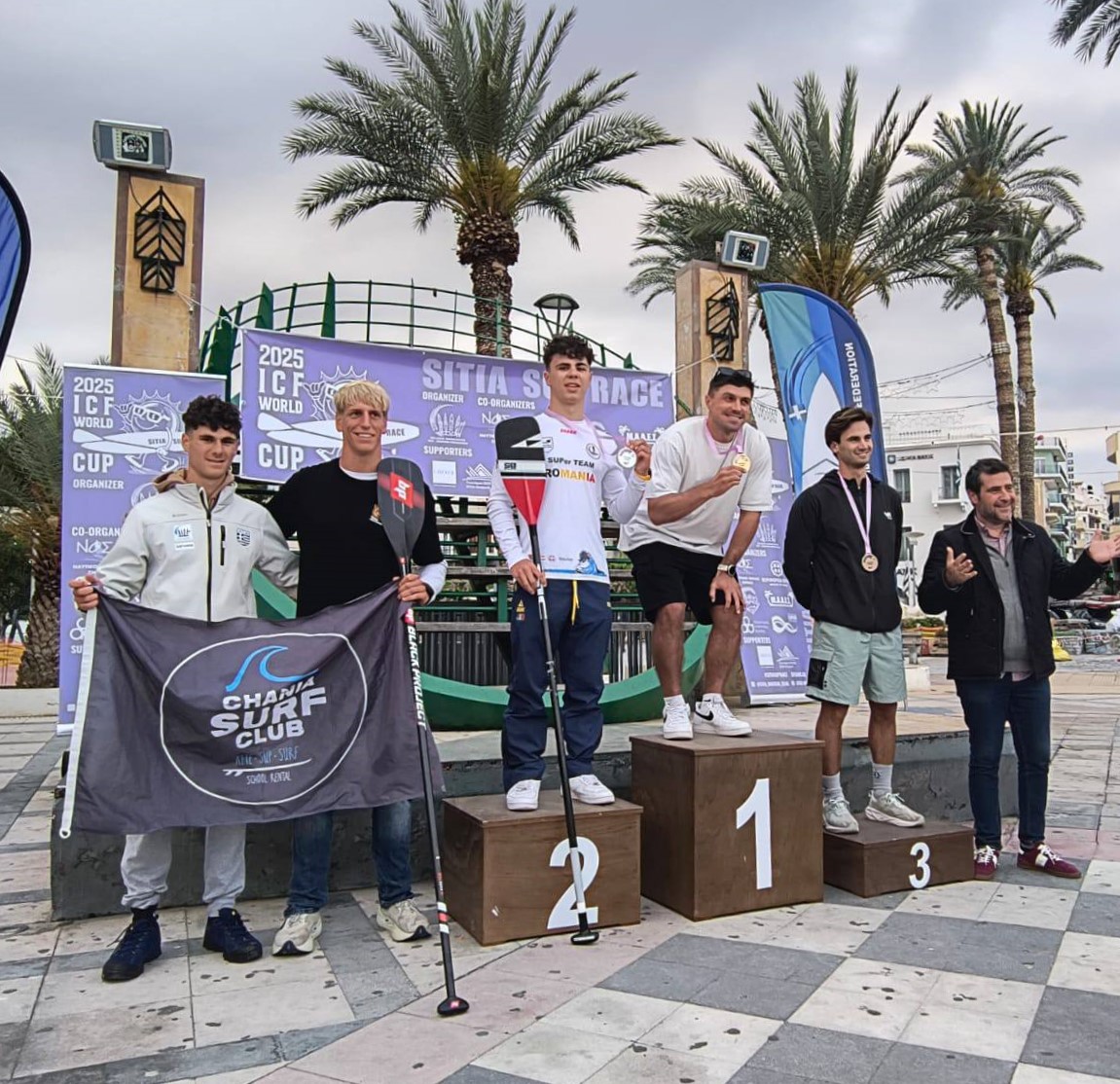 FOTO VIDEO Matei Alexandru Barbu a obținut argintul la Cupa Mondială de Stand-Up Paddling desfășurată în Grecia