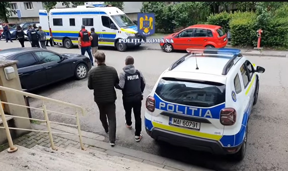 VIDEO Percheziții la Constanța coordonate din Hunedoara. Nouă persoane au fost reținute. Iată ce spun procurorii